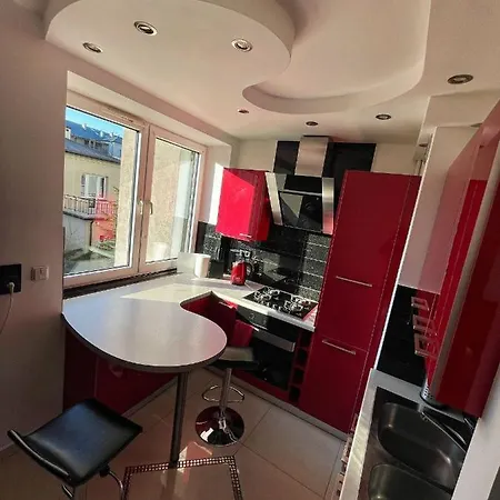 Apartment Luxury Red By Marta Radom